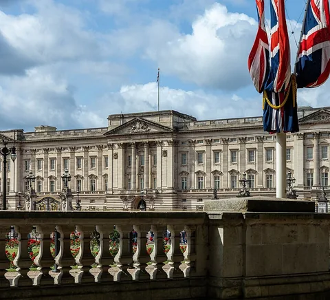 English: Buckingham Palace East Side